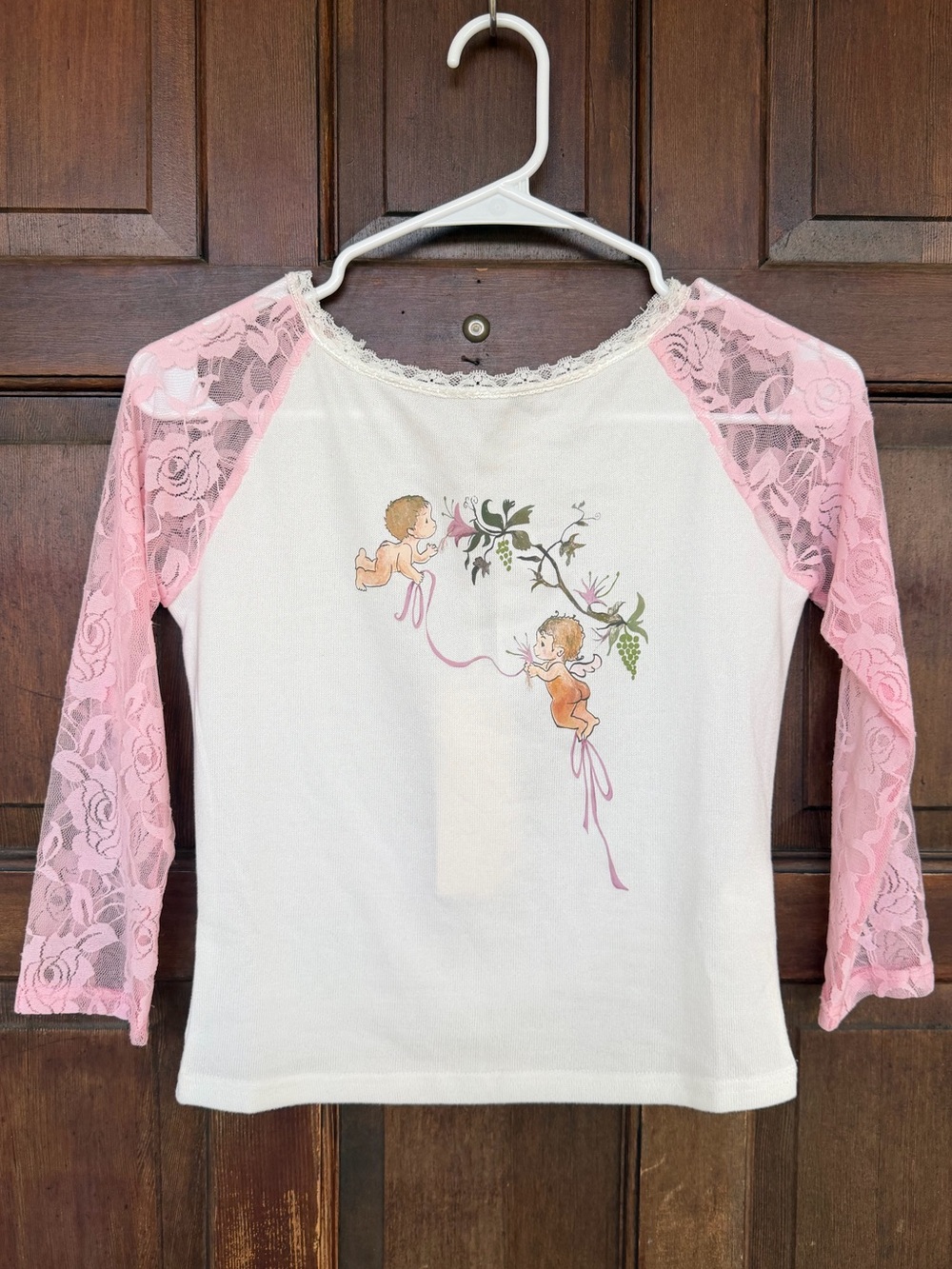 Cupid Print Lace Sleeve Top